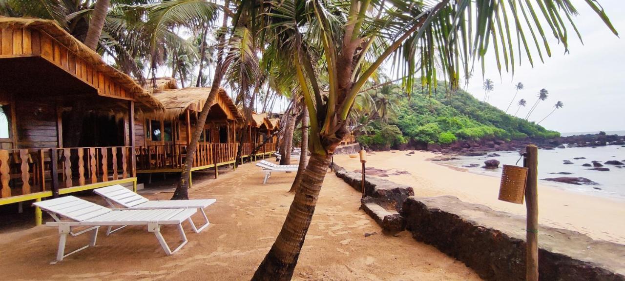Sea Front Cottages Little Khola Кола Экстерьер фото